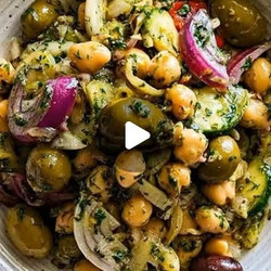 Marinated Za'atar Bean Salad