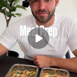 High-protein Orzo-auflauf