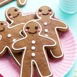The Perfect Gingerbread Cookie | Sweetapolita