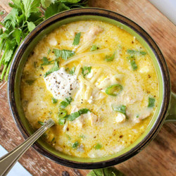 Green Chicken Enchilada Soup - Creamy And Cheesy!