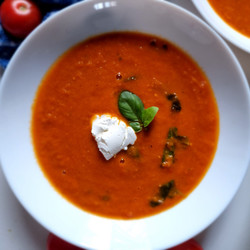 Tomato Basil Soup With Fresh Tomatoes