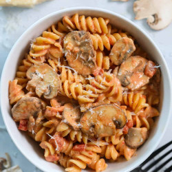 Creamy Tomato And Mushroom Rotini Pasta