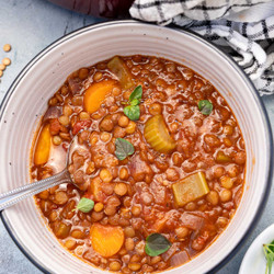 Easy Greek Lentil Soup (fakes)