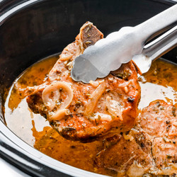 Crock Pot Pork Chops (easy &amp; Tender!)