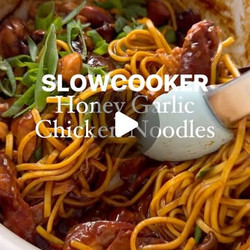 Slowcooker Honey Garlic Chicken Noodles