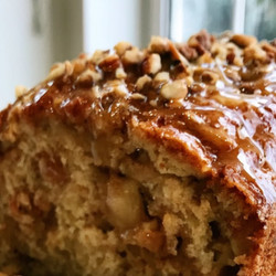 Maple Roasted Apple Loaf Cake