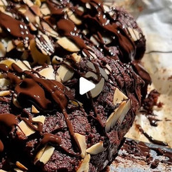 Almond Flour Chocolate Cake (GF/V)