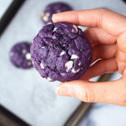 Blue(berry) Cookies | Vegan &amp; Naturally Blue!