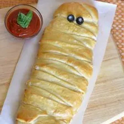 Pizza dough and Mummy Calzone