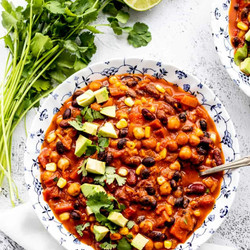 Easy 3-bean Chili Recipe 326cal