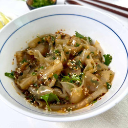 Ginger Scallion Oil Rice Paper Noodles
