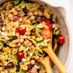 Greek Pasta Salad (Tofu)