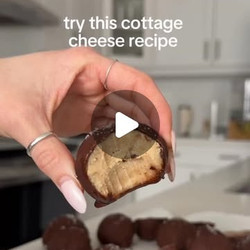 Banana Bread Cottage Cheese Balls