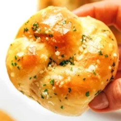 Garlic Knots