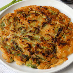 Easy 15-min. Pajeon (korean Scallion Pancake)
