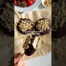 5-ingredient Peanut Butter Frozen Yogurt Pops