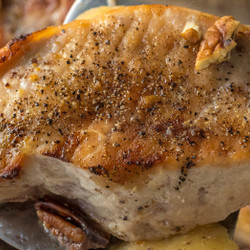 Spiced Pear Pork Chops