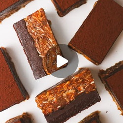 Toasted Oat &amp; Cornflake Caramel Truffle Bites