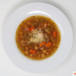 Sicilian Chickpea And Vegetable Soup