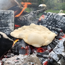 Campfire Flatbread Cooked On The Coals - Eat Sleep Wild