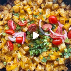 One Pan Cheesy Beef &amp; Potatoes