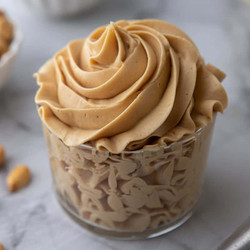 Creamy 5 Minute Peanut Butter Frosting
