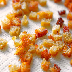 Krosse Croutons Und Brot-crisps