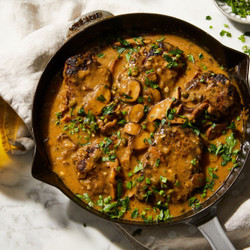 Salisbury Steak With Herby Mushroom Sauce