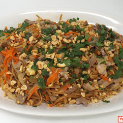 Linguine Pork Pad Thai