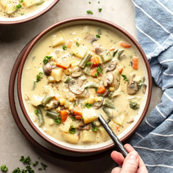 Creamy Vegan Vegetable Soup