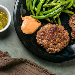Low-carb Smashburger With Green Beans &amp; Mac Sauce