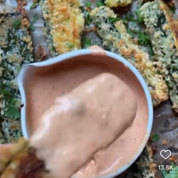 Baked Parmesan Panko Zucchini Fries With Comeback Sauce