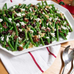 Green Beans With Warm Bacon Dressing