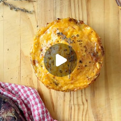 Bangers &amp; Mash With Onion Gravy