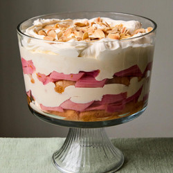 Rhubarb And Custard Trifle dessert fancy must