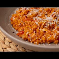 One-Pot Tomato &amp; Garlic Pearl Couscous