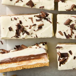 No-bake Chocolate Cream Cheese Bars