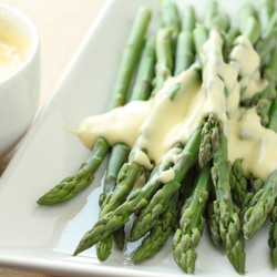 Julia Childs’ Hollandaise Sauce