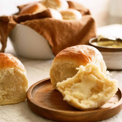 30 Minute Homemade Rolls