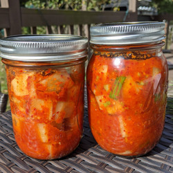 Kkakdugi (korean Radish Kimchi)