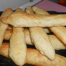 Kim's Garlic Breadsticks