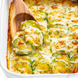 Zucchini Casserole (easy &amp; Cheesy!)