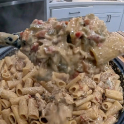 Blackened Chicken With Blended Alfredo Sauce