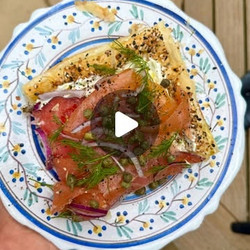 Everything Salmon Bagel Tart