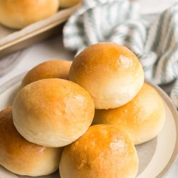 Mom's Homemade Buns