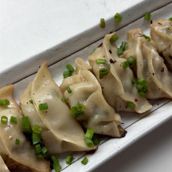 Pan Fried Dumplings With Pork And Chinese Chives