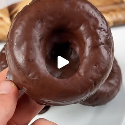 Healthy High Protein Chocolate Donuts