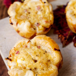Zwiebelkuchen-muffins Mit Blätterteig