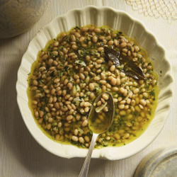 Tiny White Beans In Green Bagna Cauda