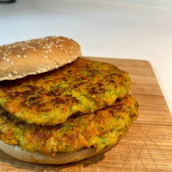 Hamburguesas De Calabacín Y Zanahoria